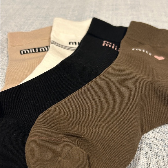 Set Socks - Picture 2 of 2